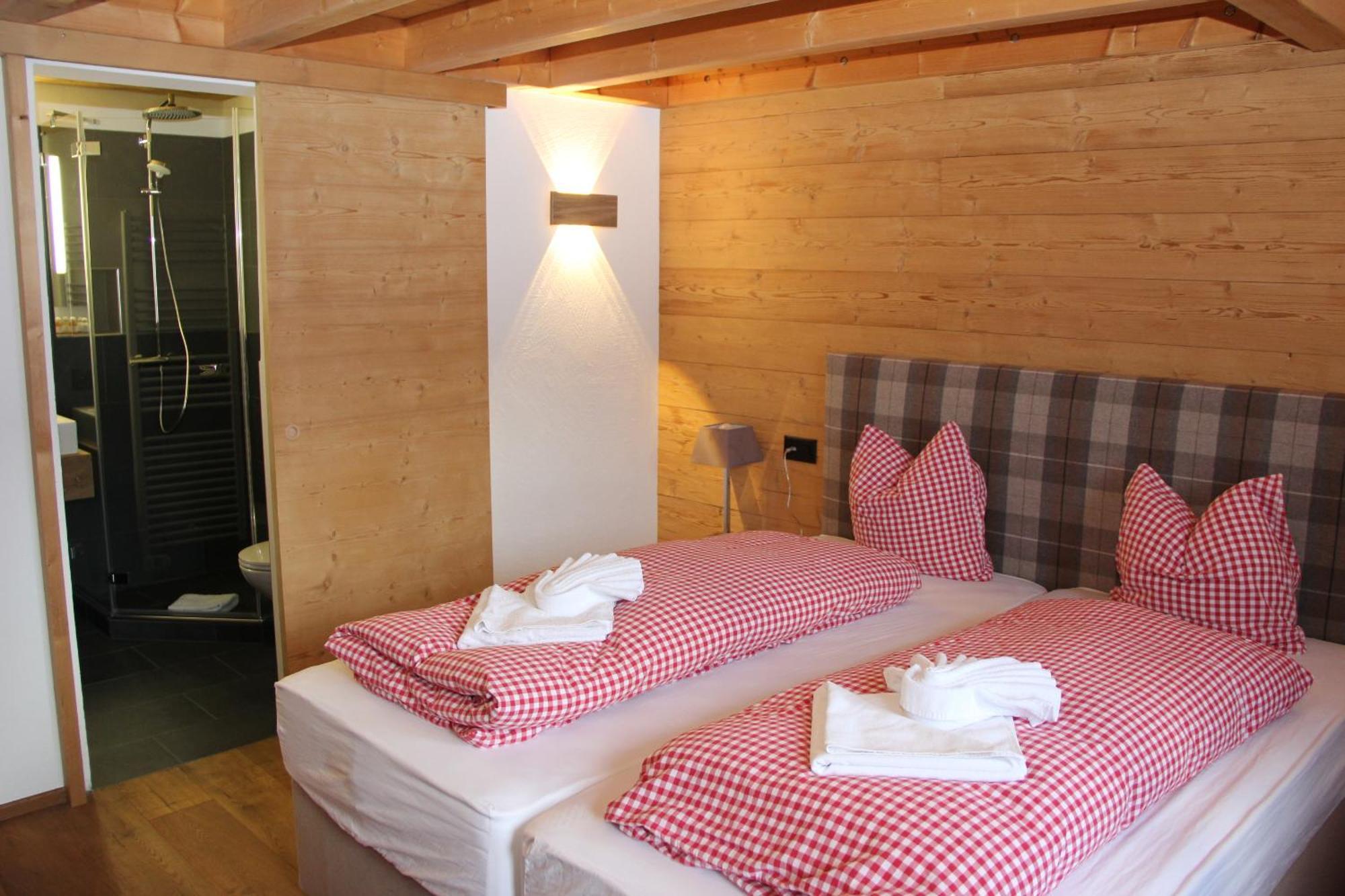 Villa Erezsaesshuette à Klosters-Serneus Extérieur photo