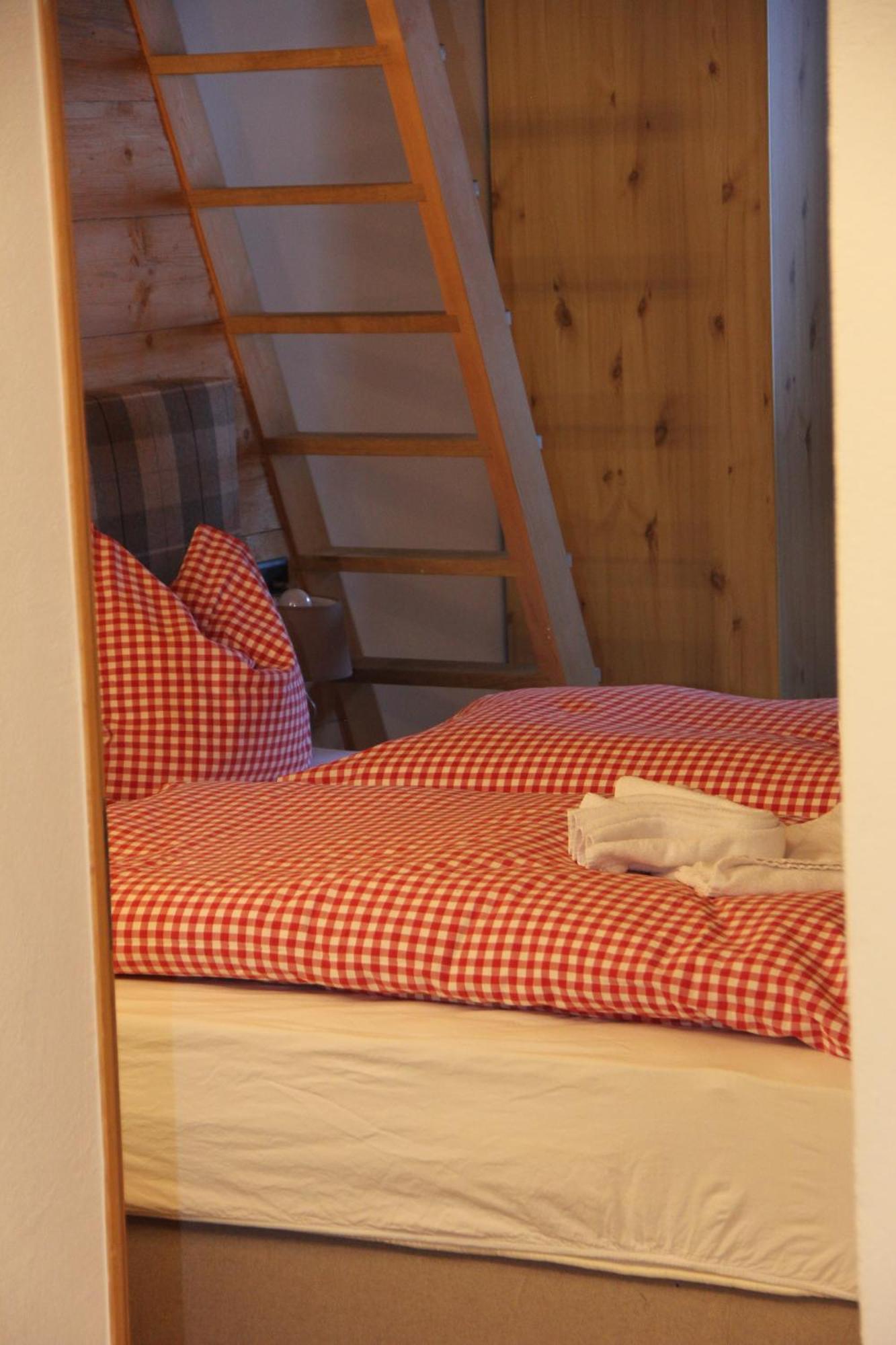 Villa Erezsaesshuette à Klosters-Serneus Extérieur photo