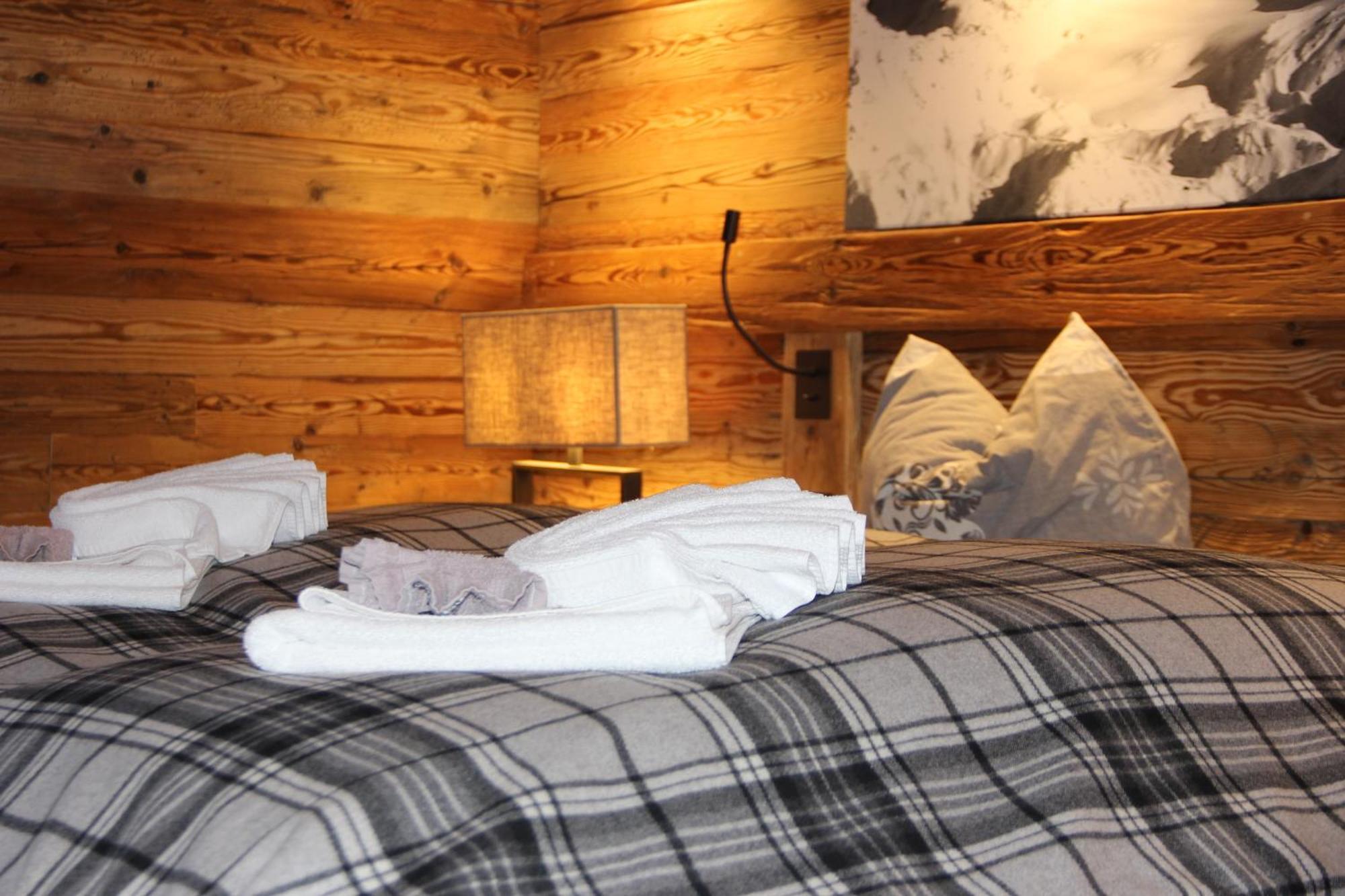 Villa Erezsaesshuette à Klosters-Serneus Extérieur photo