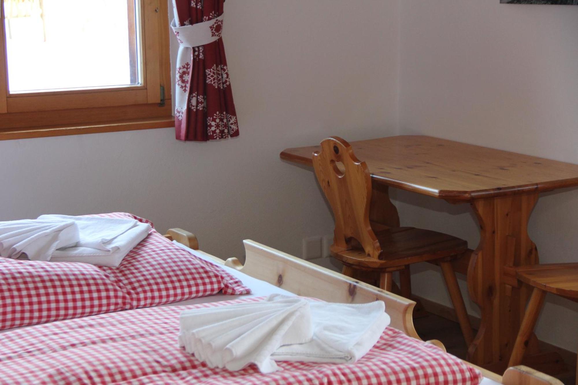 Villa Erezsaesshuette à Klosters-Serneus Extérieur photo